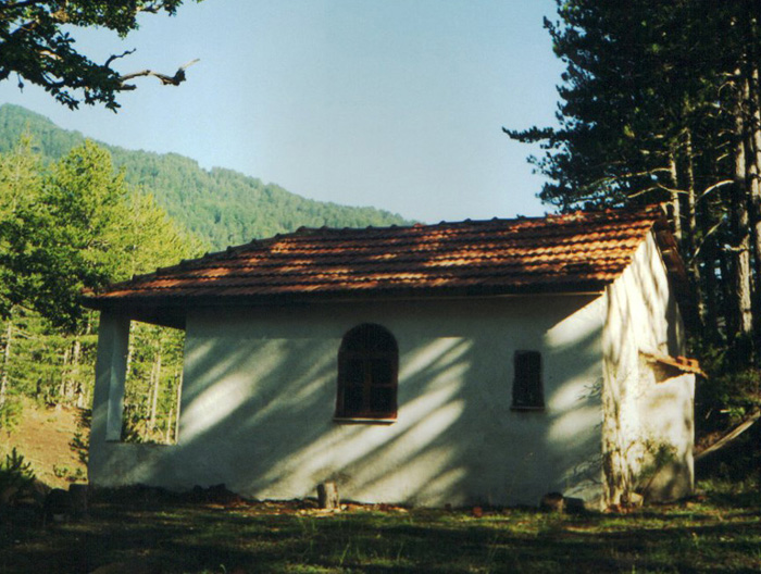 Η εκκλησία του Αγίου Μηνά στο Ηλιοχώρι 2002